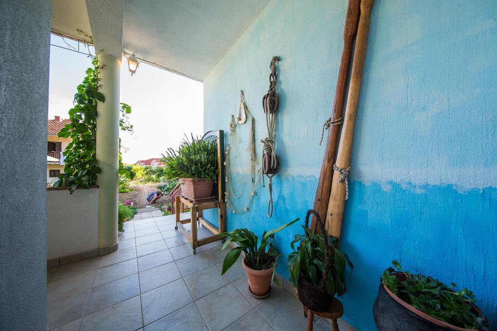 Garden Apartments Komiža Kültér fotó